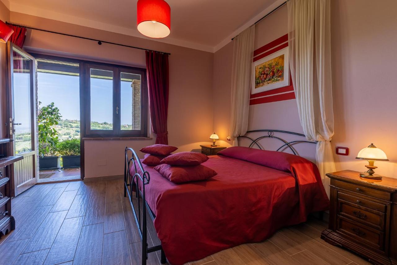 B&B Fonteroncone Di Kryvuta Oksana Montepulciano Luaran gambar